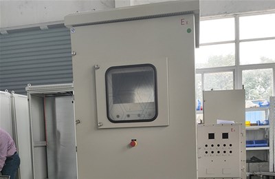 正壓防爆柜開機(jī)是直接換氣嗎，換氣后自動接通電源嗎？